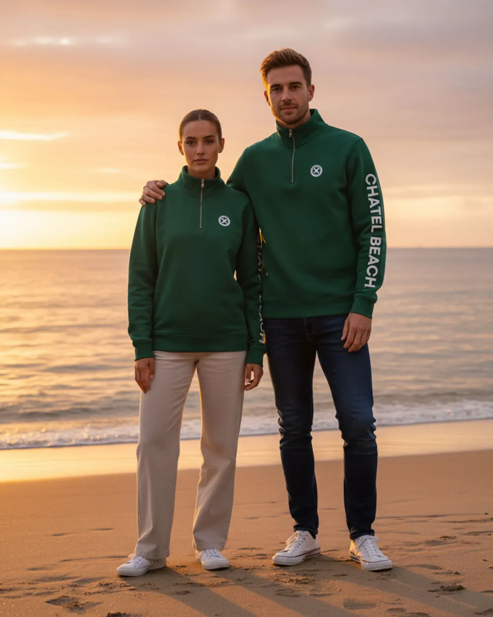 Sweat Col Montant "Signature Blanche" Unisexe